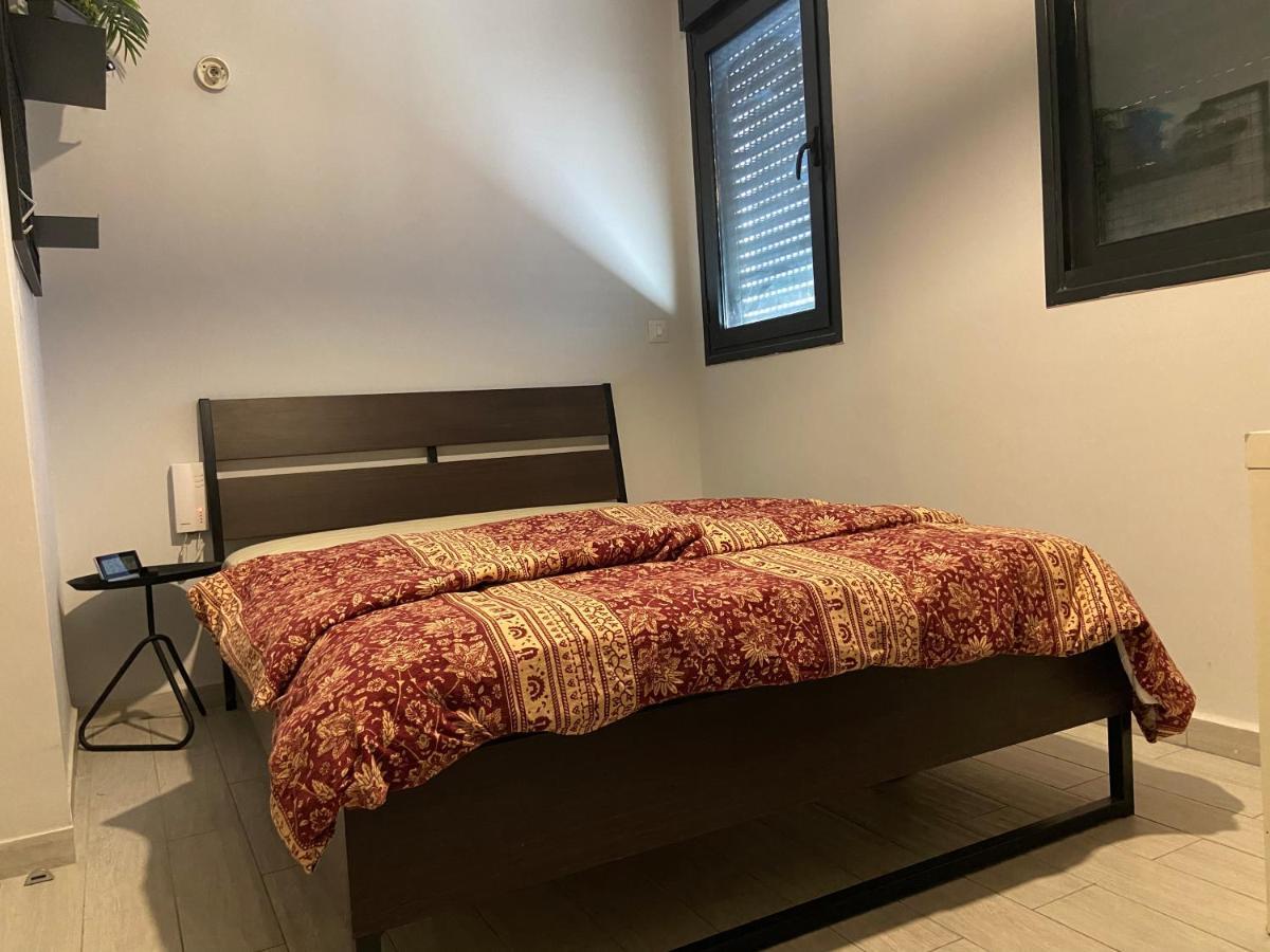 Beauty Apartment 3 Rooms Wi-Fi Netanya Luaran gambar